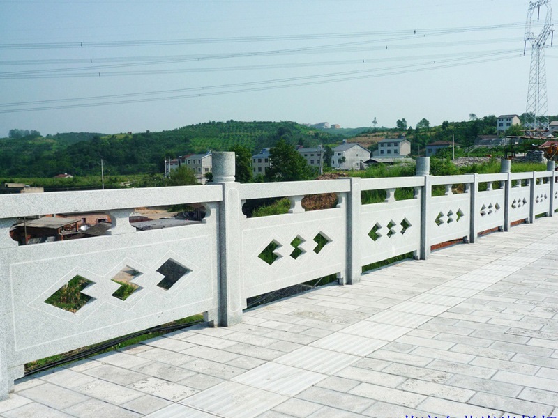 大桥石栏杆