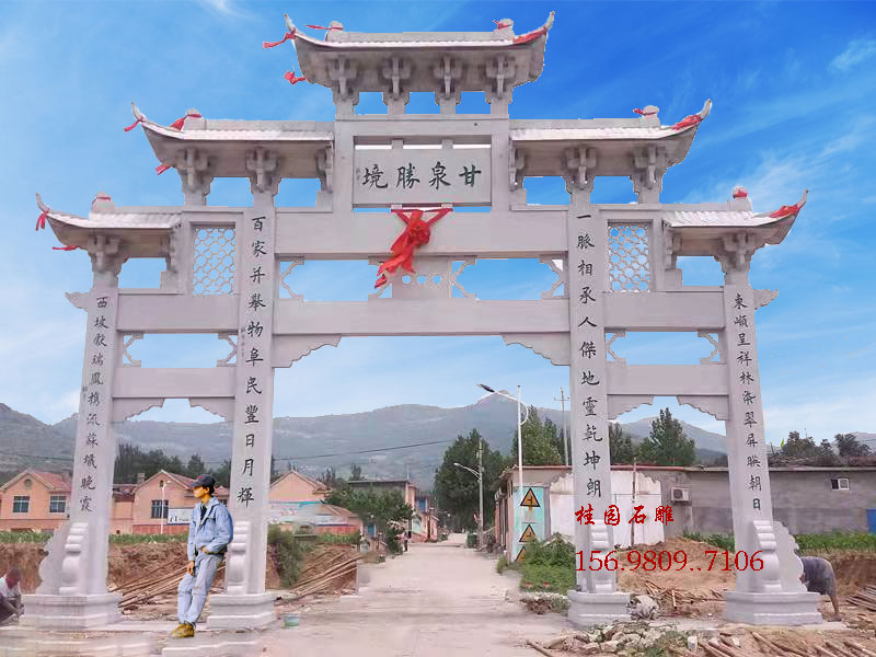农村花岗岩石雕牌坊大图